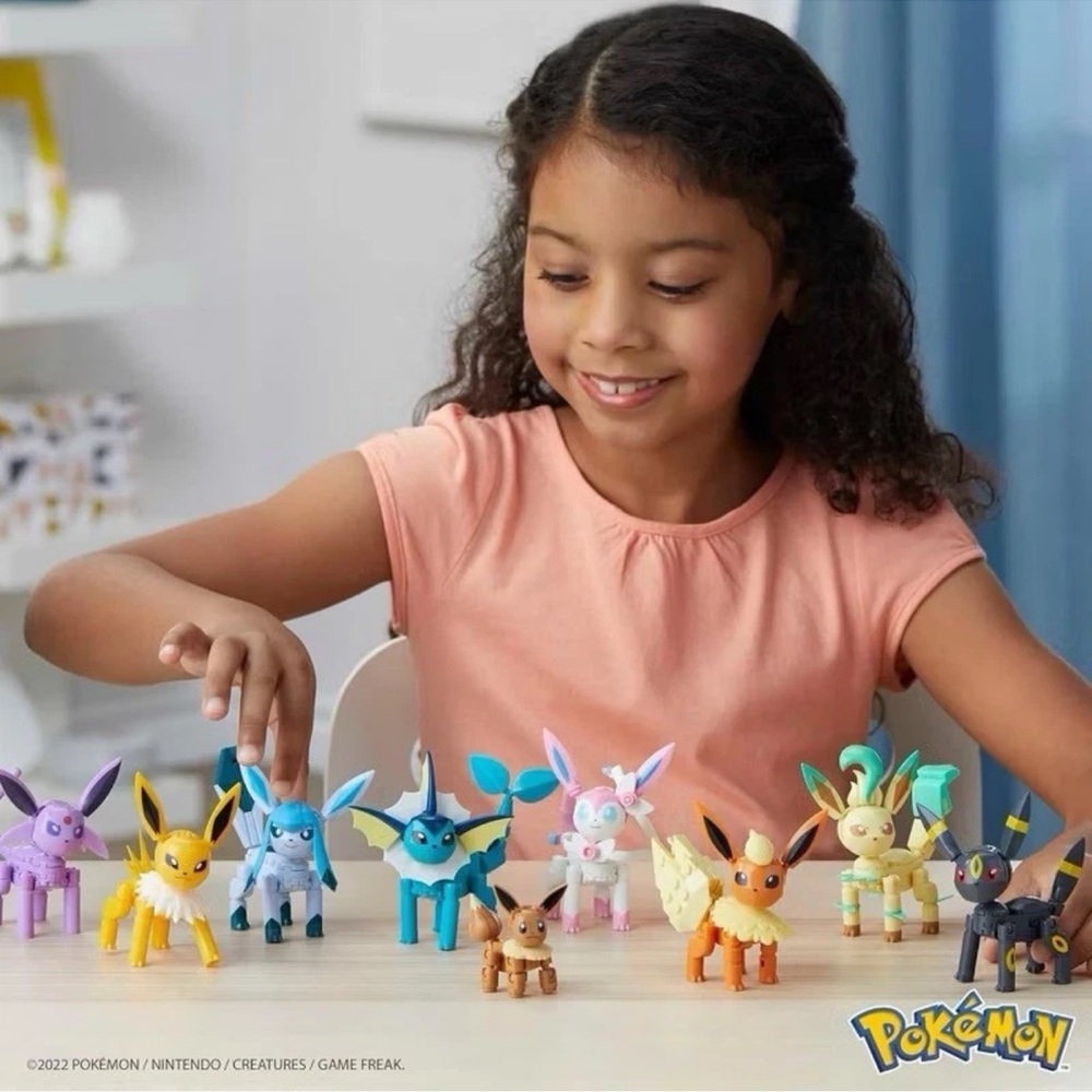 Mega Pokemon Every Eevee Evolution! 9 Figure Building Set - 470 Pieces - Picture 4 of 11